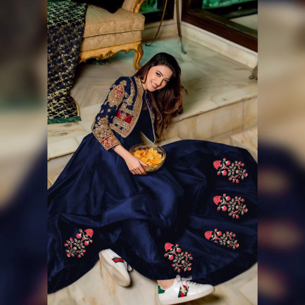 Bunch Embroidery Maxi 2 pcs