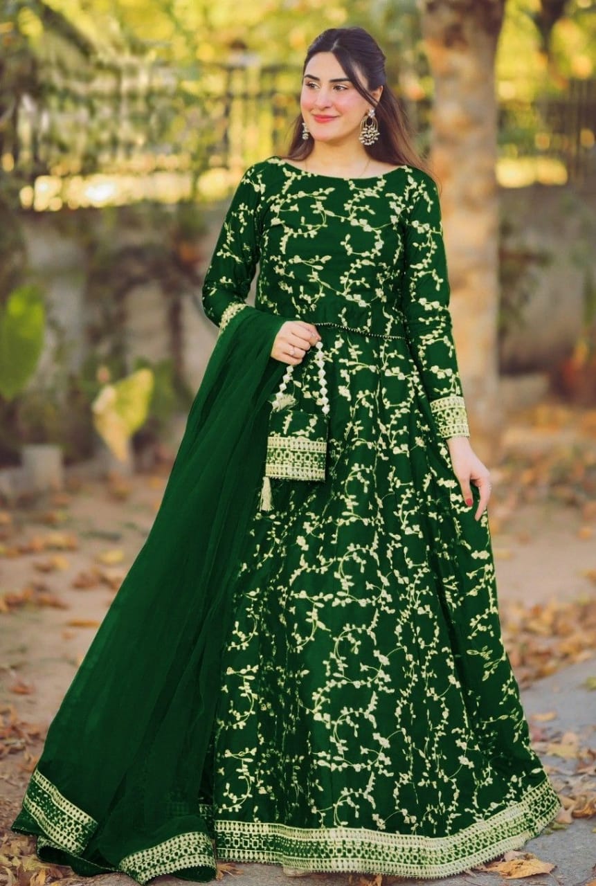 Wedding Lehenga stitched 4pcs